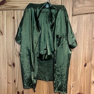 Luxurious Satin Pajama Set in Deep Green